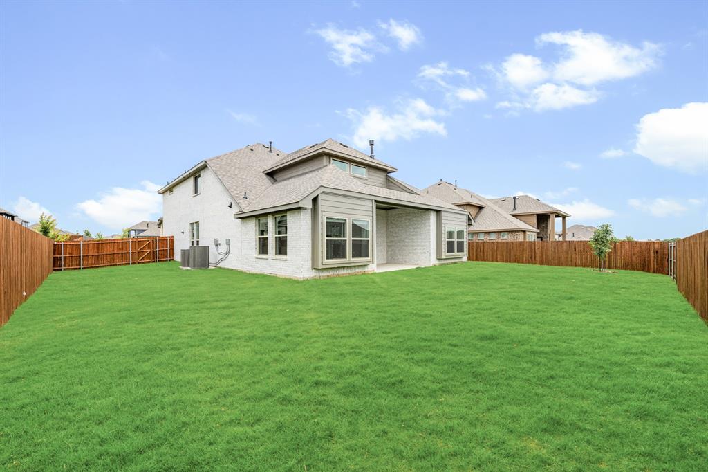 2009 Holland Drive Property Photo 39
