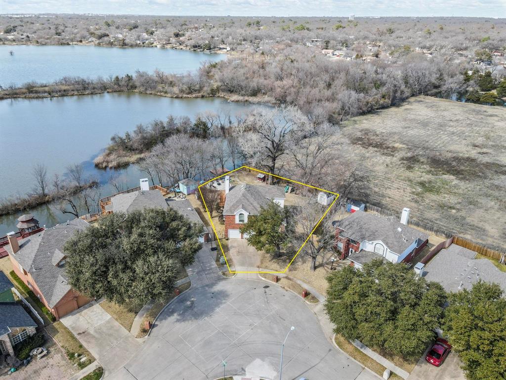 1161 Bay Side Drive Property Photo
