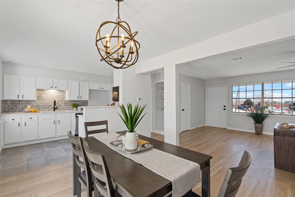 2972 Marine Court Property Photo