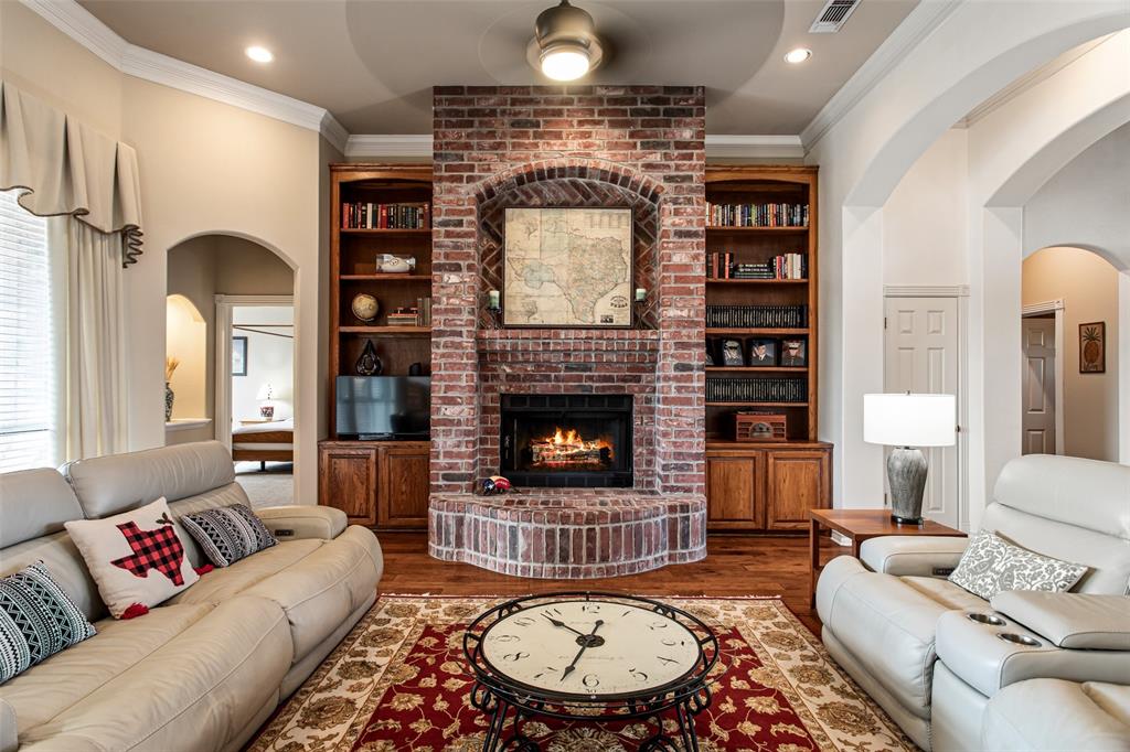 5905 Dog Leg Court Property Photo 8