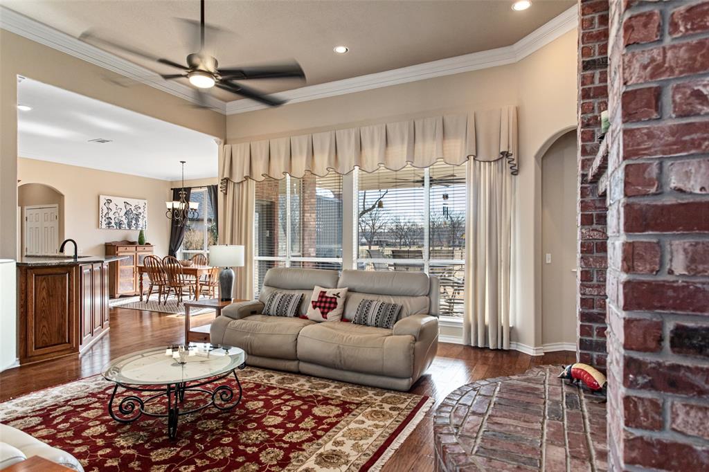 5905 Dog Leg Court Property Photo 9