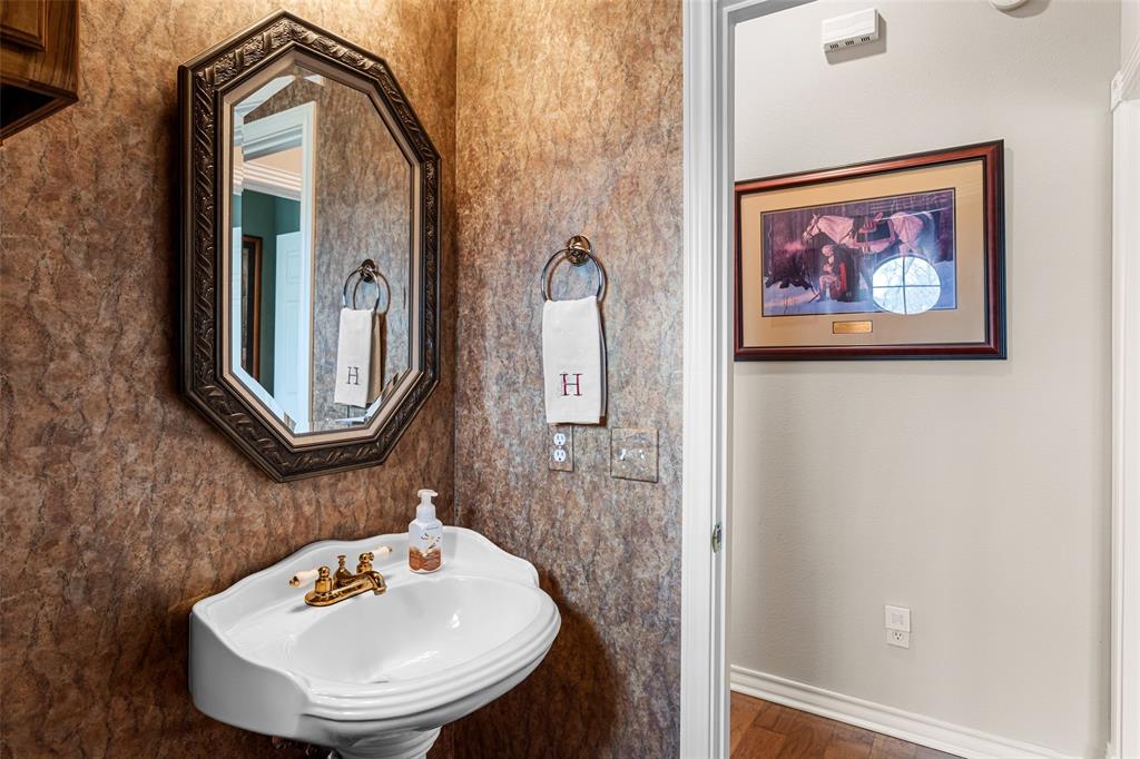 5905 Dog Leg Court Property Photo 29