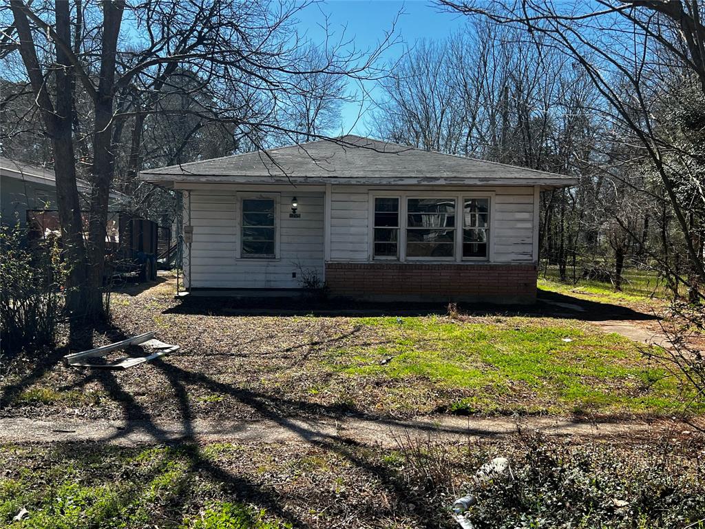 1715 Alma Street Property Photo