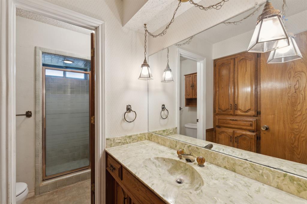 1202 Goldenrod Drive Property Photo 9