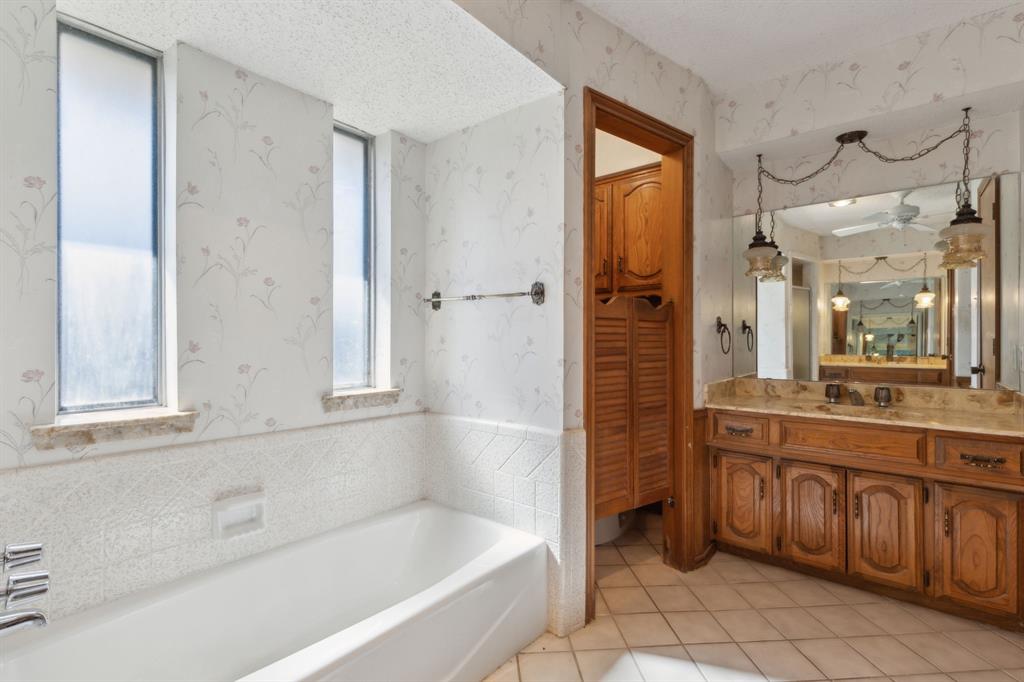 1202 Goldenrod Drive Property Photo 14
