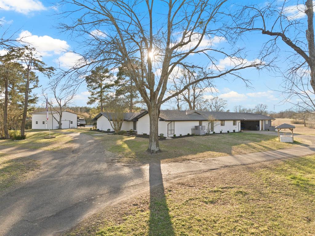 339 County Road 4315 Property Photo