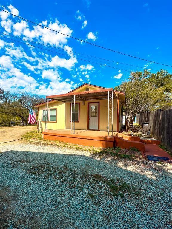 7032 Lotus Trail Property Photo