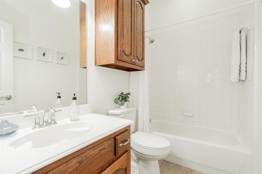 1297 W Secretariat Drive Property Photo 26