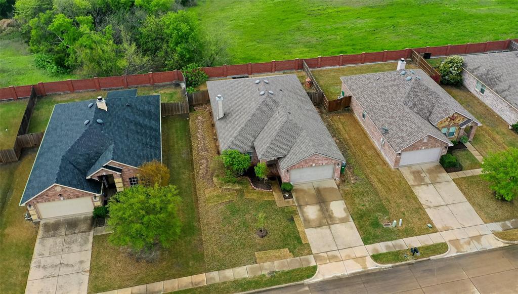 66 Larkspur Drive Property Photo 3