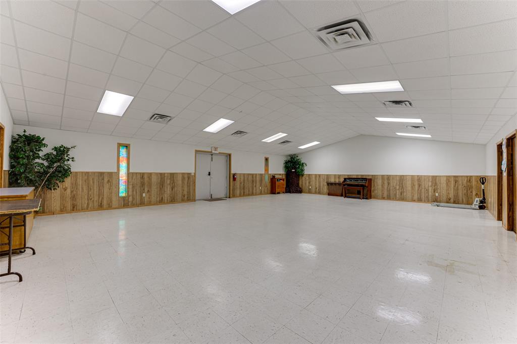 301 Margaret Drive Property Photo 17
