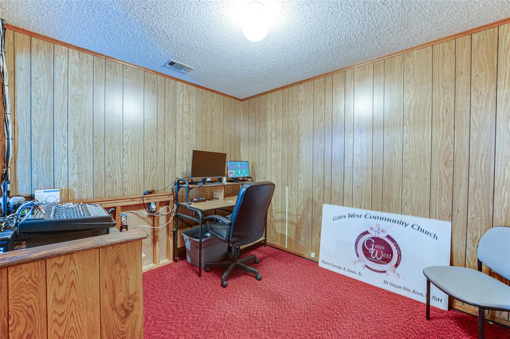 301 Margaret Drive Property Photo 29