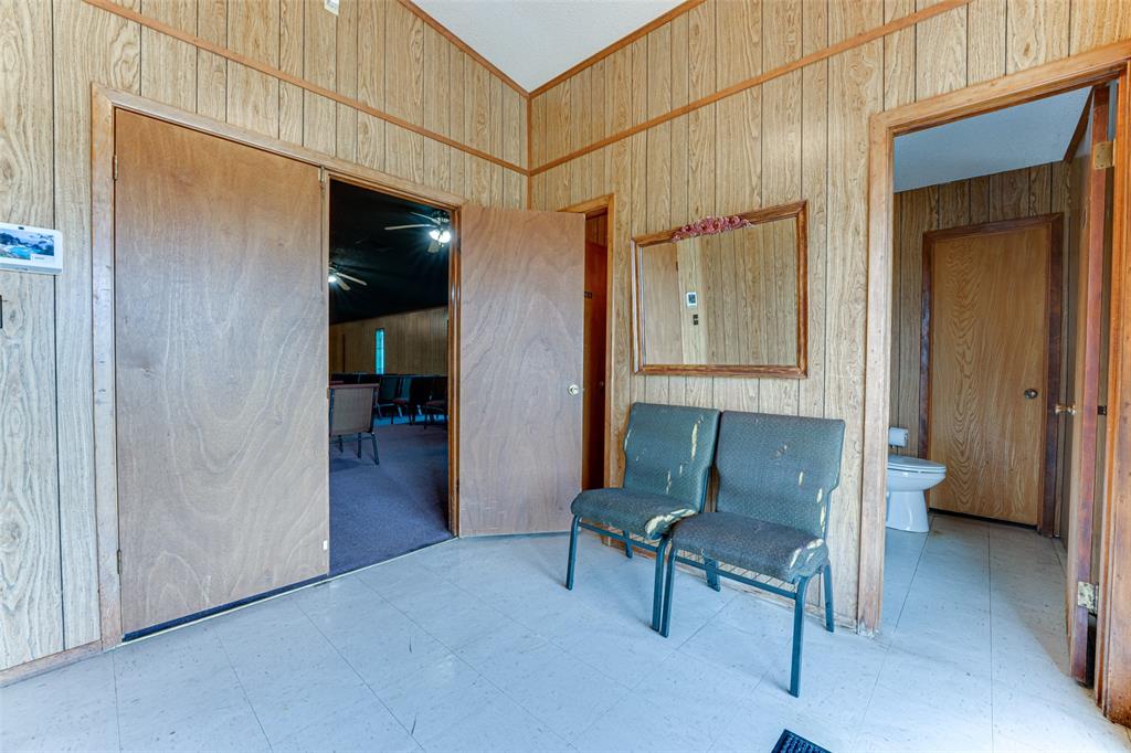 301 Margaret Drive Property Photo 32