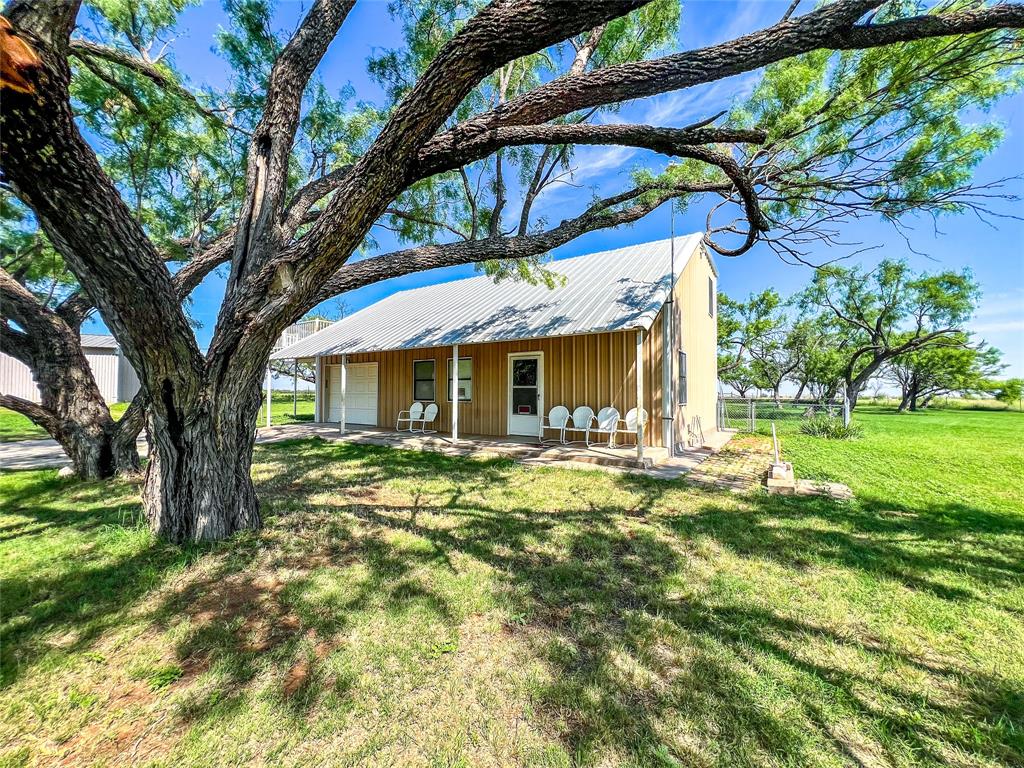 5260 County Road 268 Property Photo 1