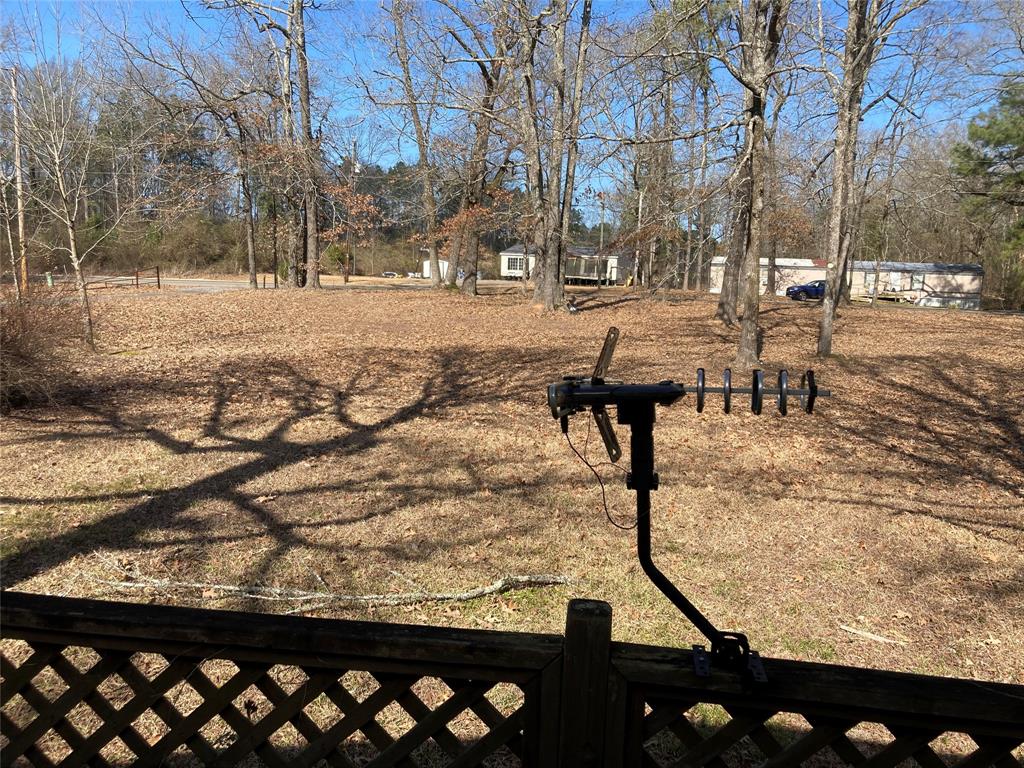 9515 Caddo Lake Road Property Photo 4