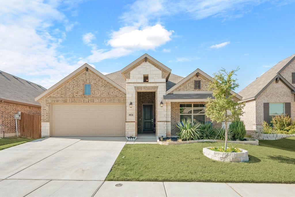 9916 Boxelder Drive Property Photo
