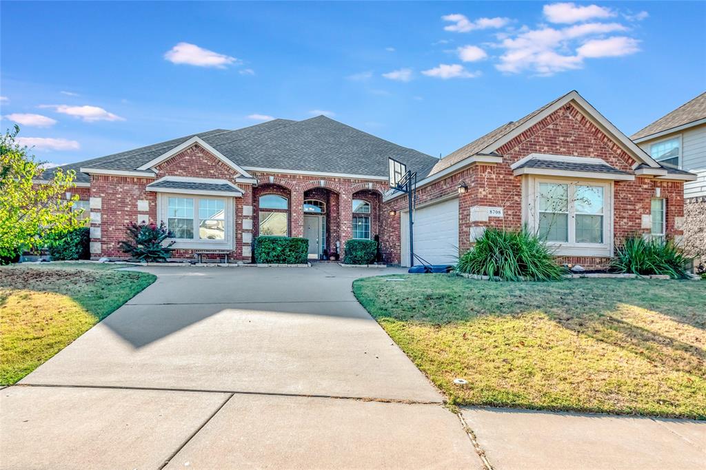 8708 Tangleridge Drive Property Photo