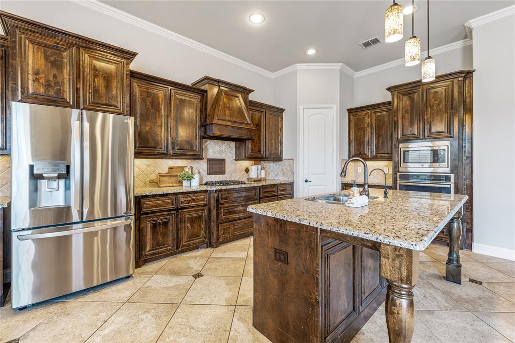6055 The Resort Boulevard Property Photo 16