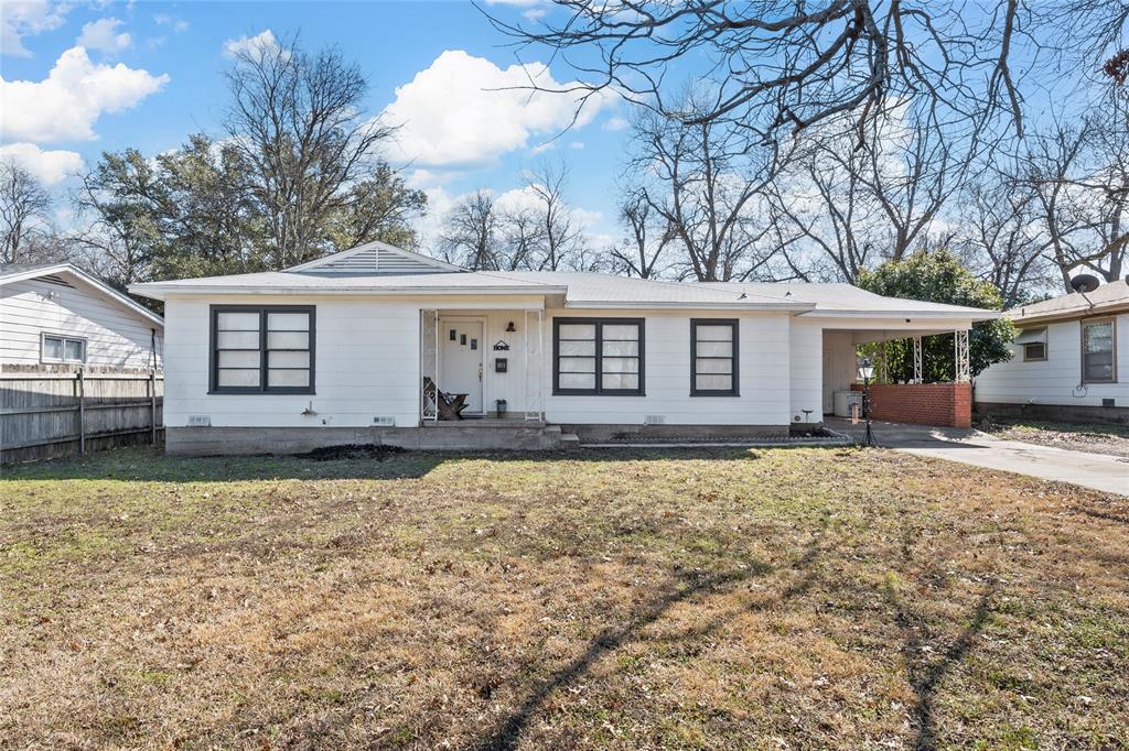 1016 E Elm Street Property Photo