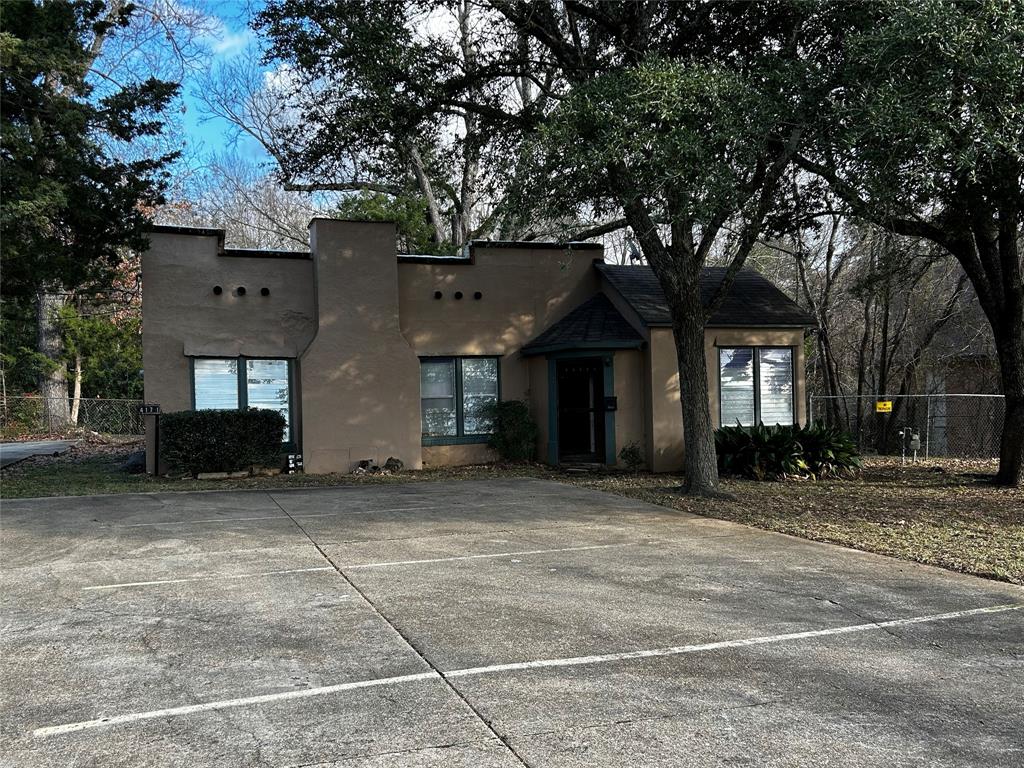 4171 Lakeshore Drive Property Photo