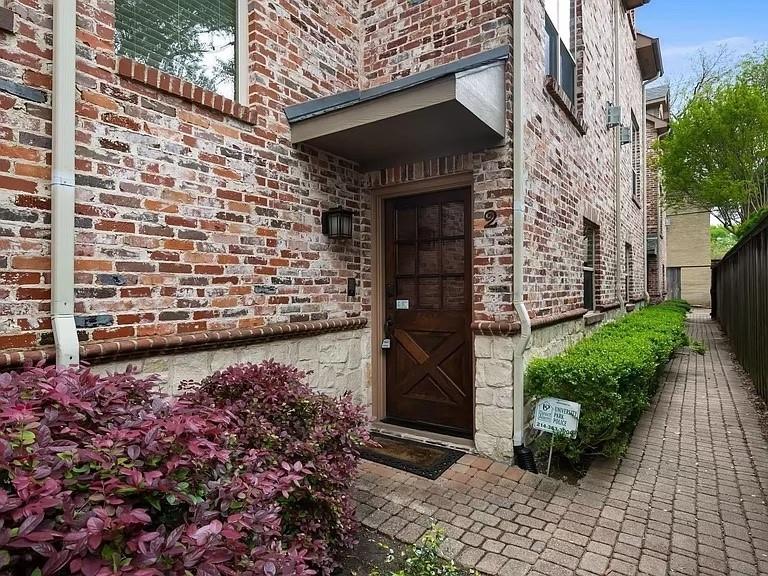 3305 Rosedale Avenue Property Photo