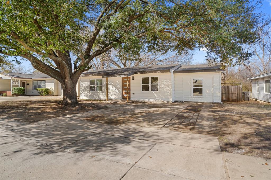 340 Claudia Street Property Photo