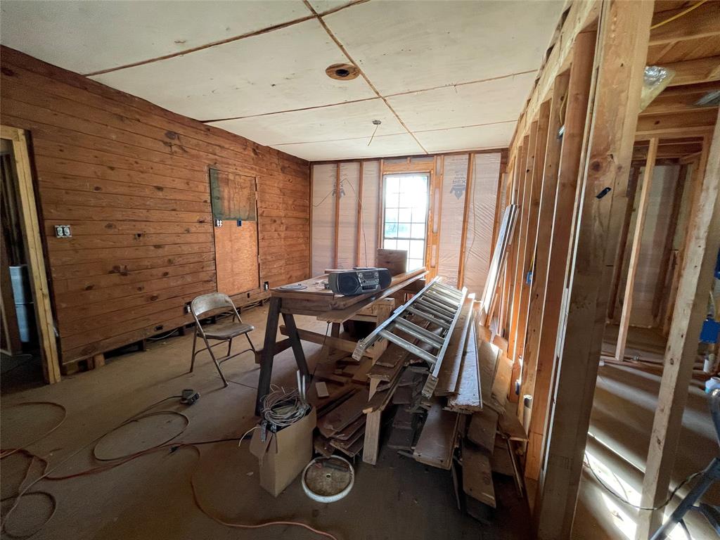 304 Cr 1421 Property Photo 16