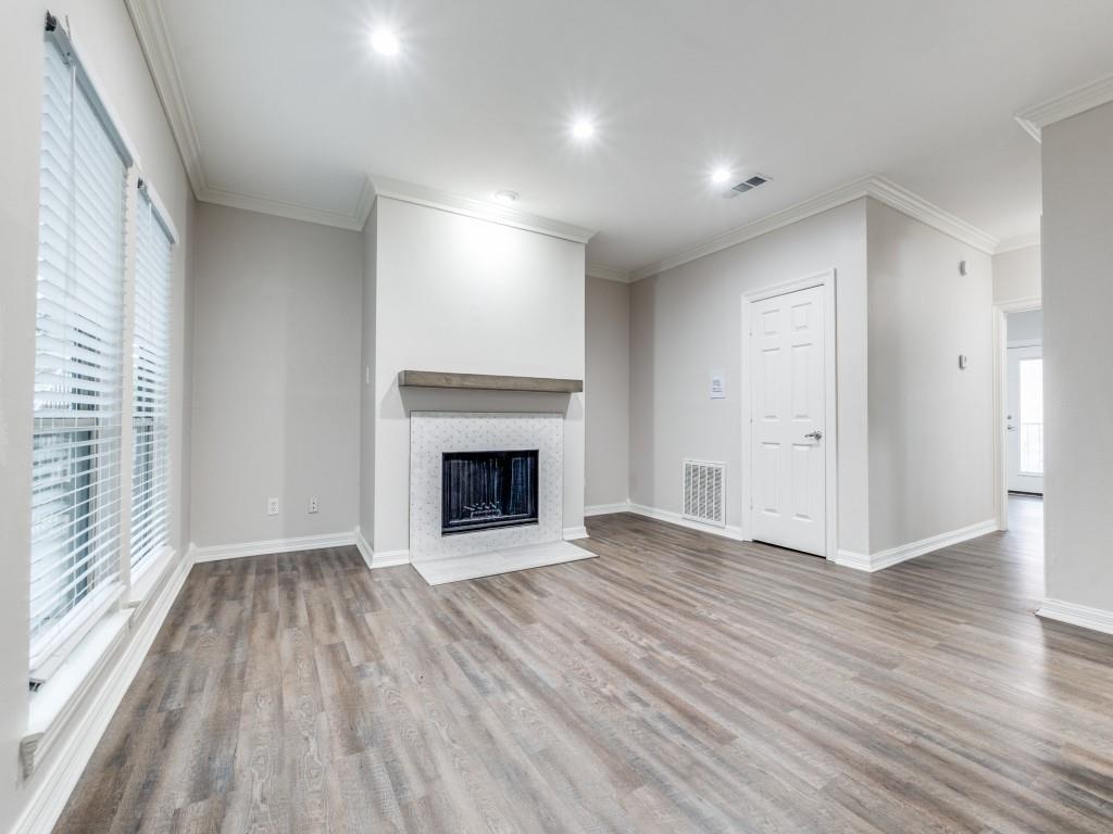 4554 Glenwick Lane Property Photo