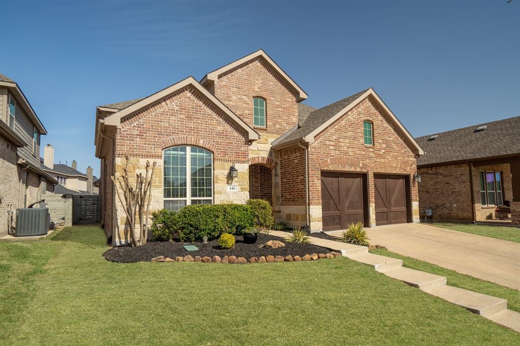 Argyle West Real Estate Listings Main Image