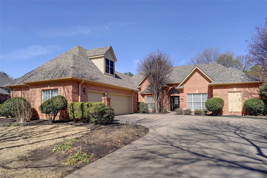 303 Gregg Court Property Photo