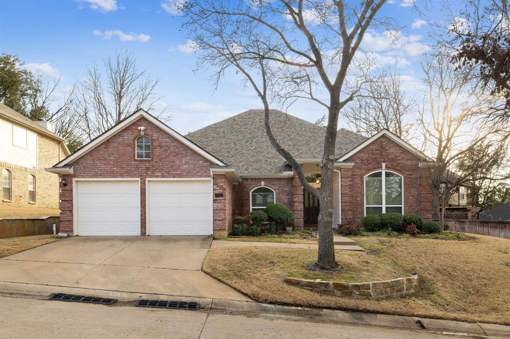 704 Meadow Bend Court Property Photo