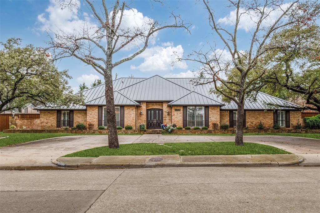 11723 Pine Forest Drive Property Photo 1