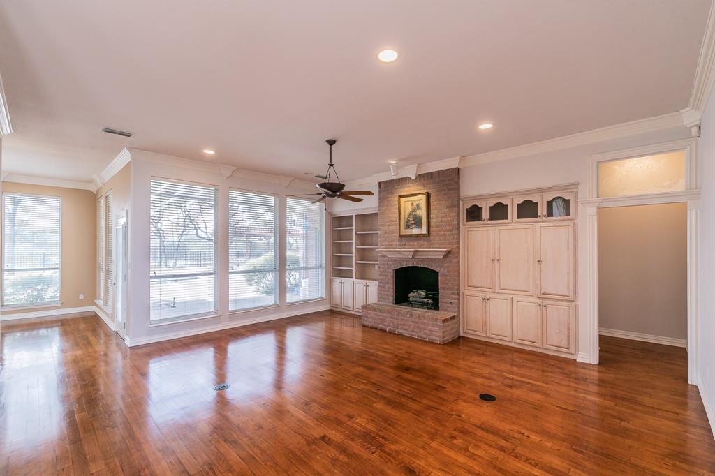 128 Oakview Drive Property Photo 10