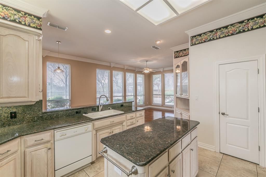 128 Oakview Drive Property Photo 16