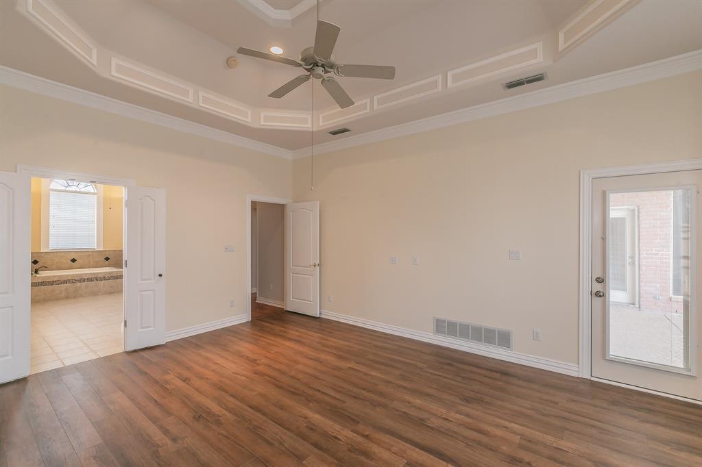 128 Oakview Drive Property Photo 25