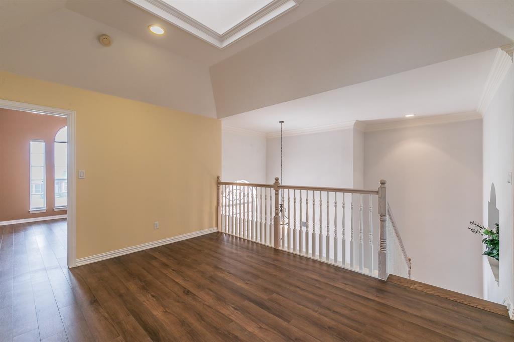128 Oakview Drive Property Photo 27