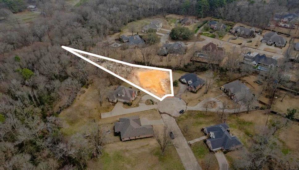 912 Holly Hill Lane Property Photo