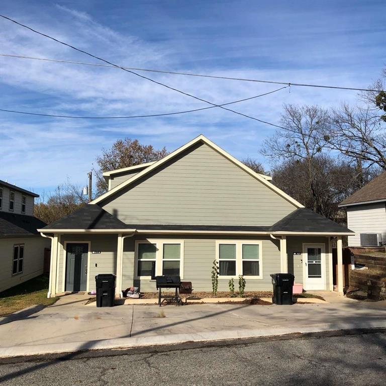 419 E Elm Street Property Photo