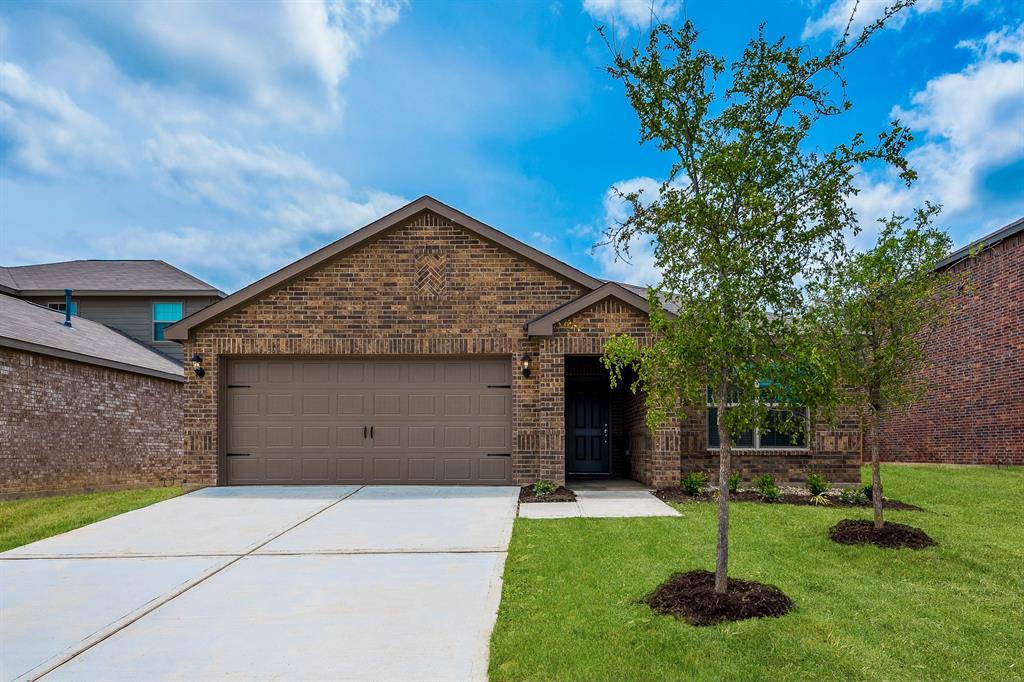 246 Shaw Creek Boulevard Property Photo