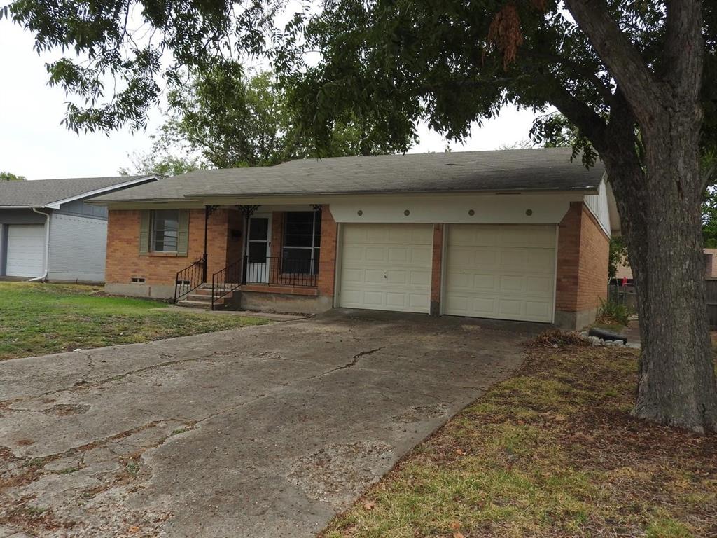 611 Vernet Street Property Photo