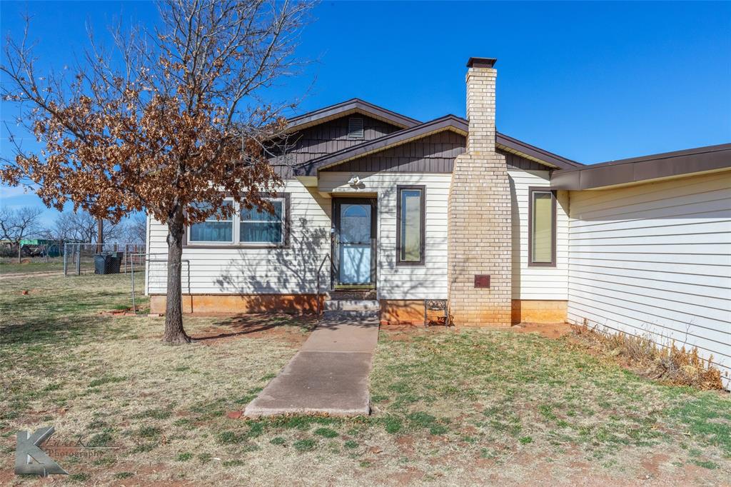 864 Fm 126 Property Photo