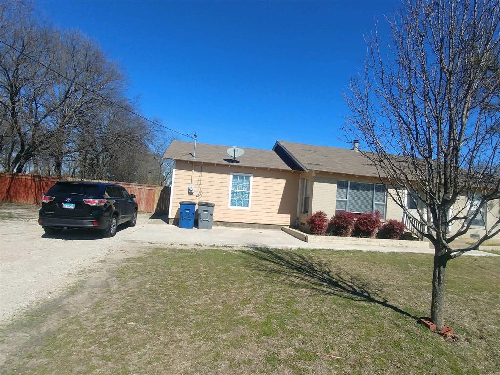 209 E Colonial Drive Property Photo
