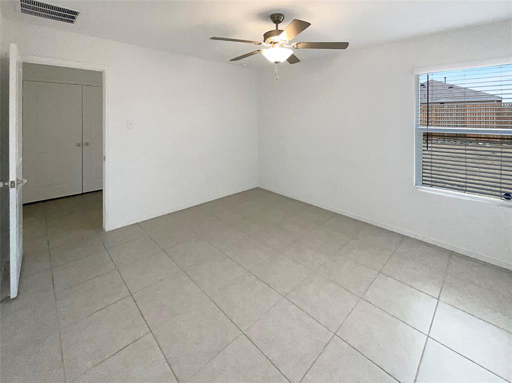 2987 Wallace Wells Court Property Photo 5