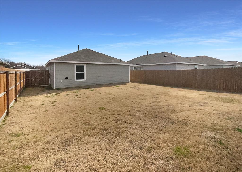 2987 Wallace Wells Court Property Photo 8