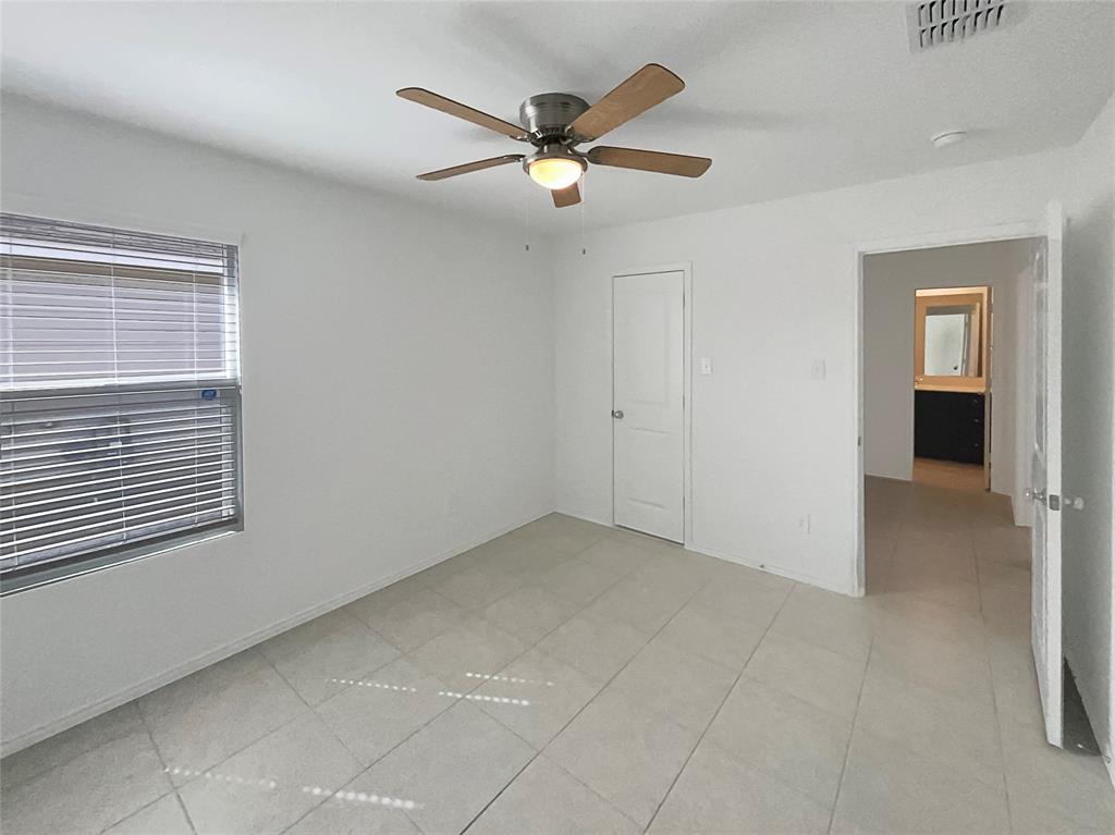 2987 Wallace Wells Court Property Photo 14