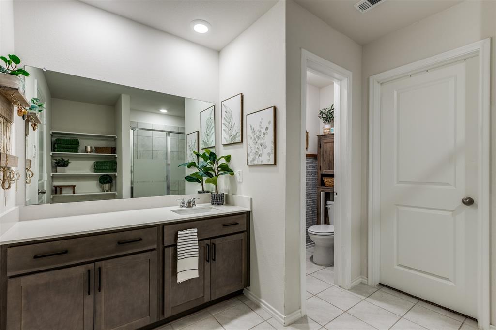 6208 Bracken Drive Property Photo 18