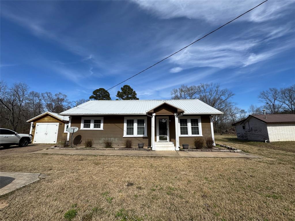 2125 Red Oak Road Property Photo