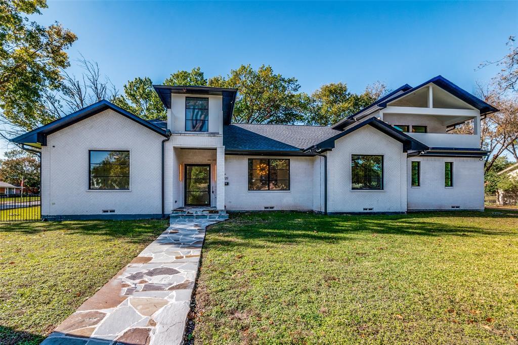 3221 S Glenbrook Drive Property Photo