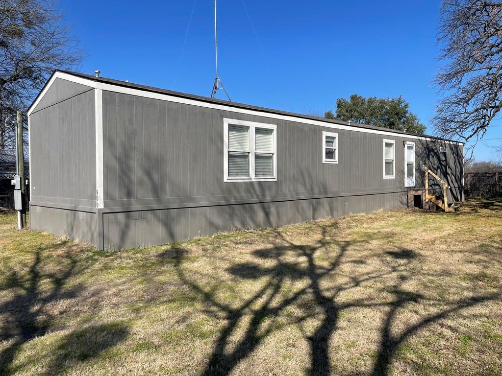 900 Quail Run Property Photo