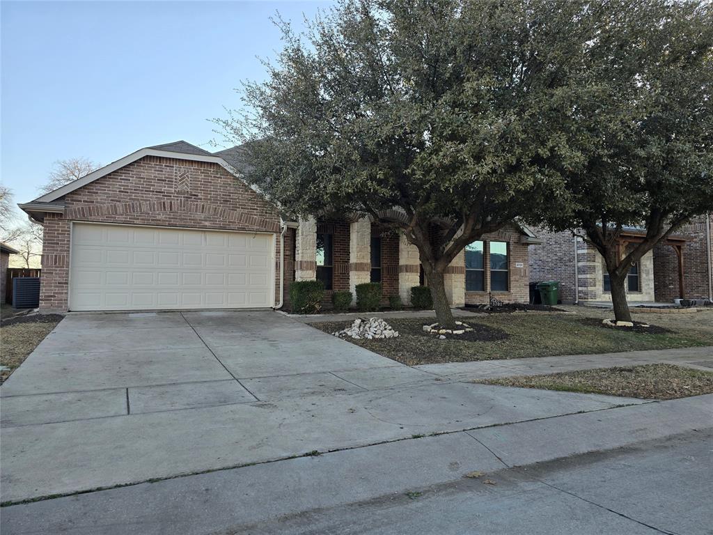 5701 Crestwood Drive Property Photo
