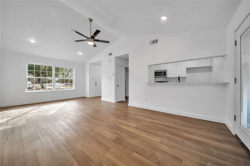 6808 Umphress Court Property Photo 1